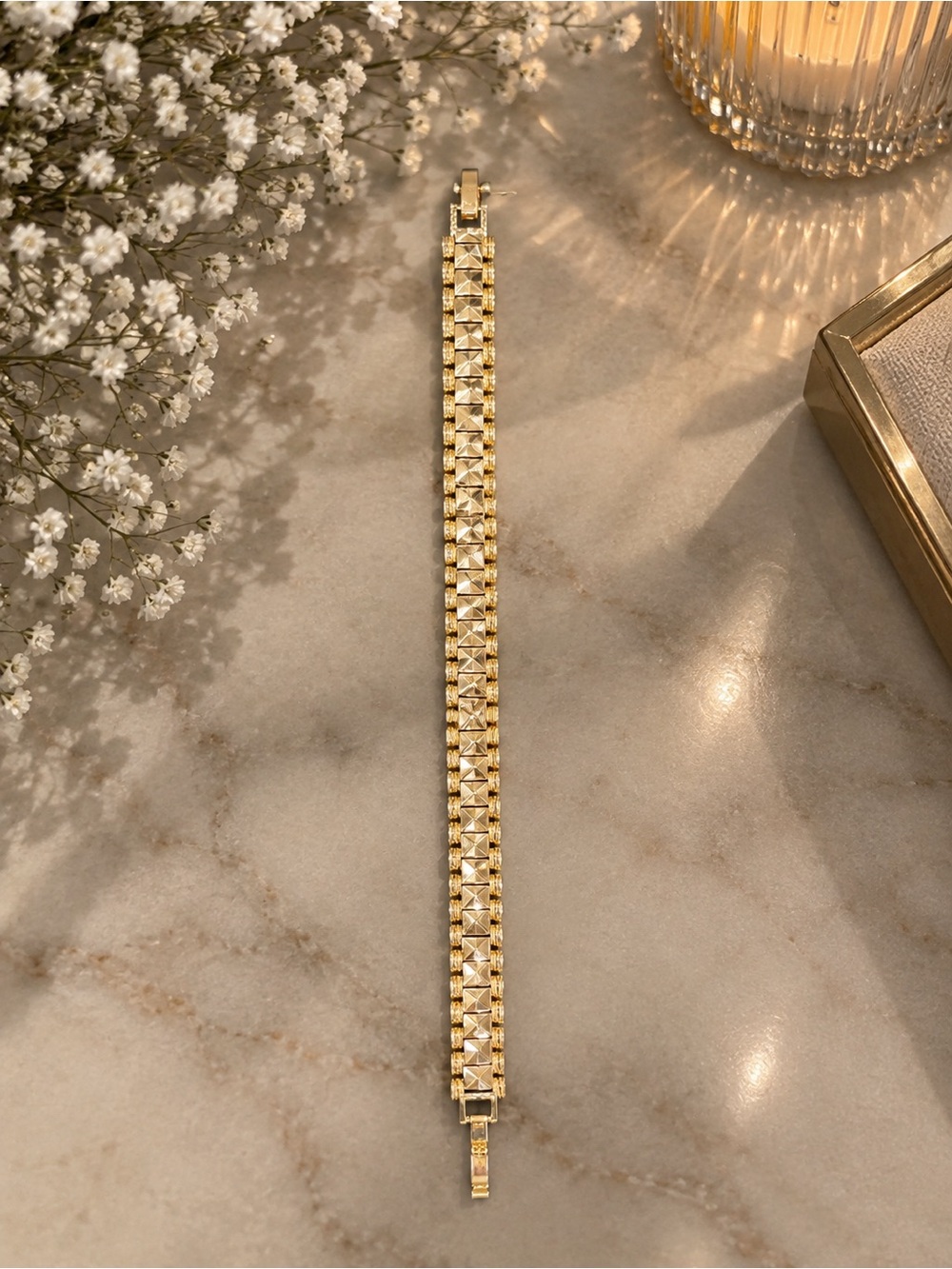 Gold-Plated CM Jewelry Bracelet - Women's Jewelry